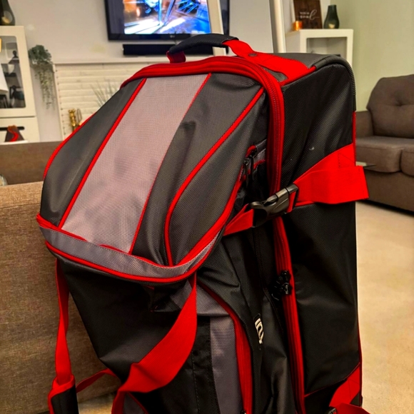 FUL Rolling Duffel bag / Travel luggage - Picture 11 of 11